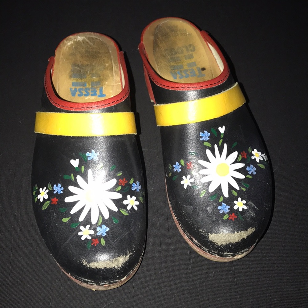 Tessa clogs